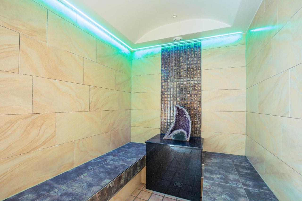 Hotel Dreisonnen سيرفاوس المظهر الخارجي الصورة